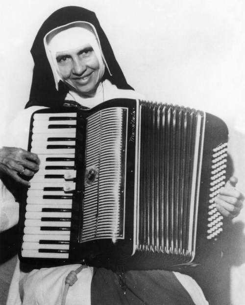 irma dulce mariana miranda